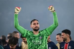 佩杜拉：加拉塔萨雷高薪报价多纳鲁马，曼城正在密切关注