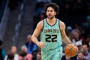 泰斯：欧洲球星去NBA希望仍得到球星待遇 但到了NBA只能蹲底角