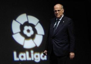 特巴斯谈足坛反腐：西甲上赛季办168场诚信论坛，监控9026场比赛